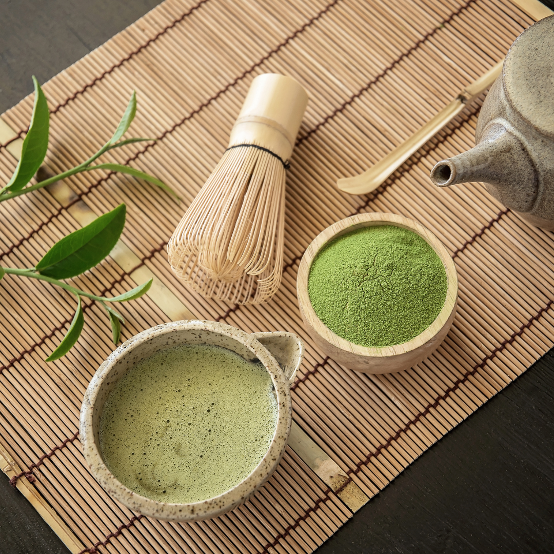 Trattamento detossinante e antiage con Matcha e fiori di Ibisco